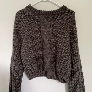 Cropped sweater never worn